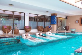 Lasalle Suites & Spa