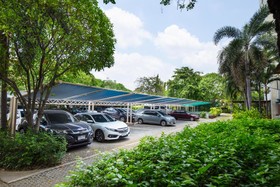 Lasalle Suites & Spa