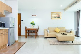 Lasalle Suites & Spa