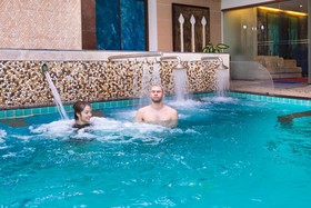 Lasalle Suites & Spa