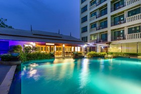 Lasalle Suites & Spa