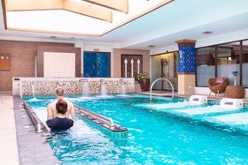 Lasalle Suites & Spa