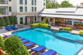 Lasalle Suites & Spa