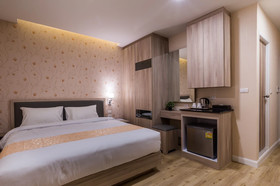 Leela Orchid Hotel