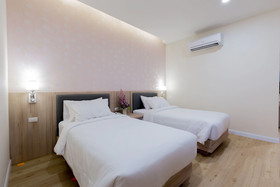 Leela Orchid Hotel