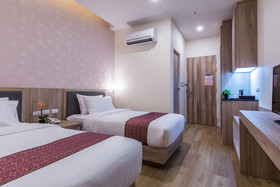 Leela Orchid Hotel