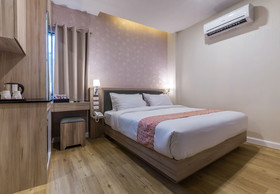 Leela Orchid Hotel