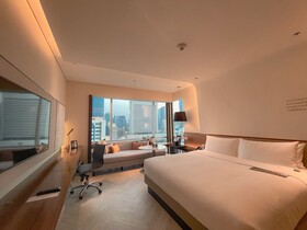 Le Meridien Bangkok