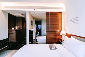 Le Meridien Bangkok