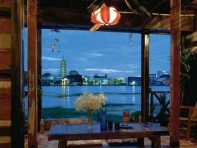 Loy La Long Hotel Bangkok