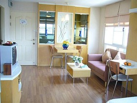 Lumpini Residence Sathorn