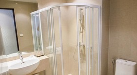 MAC Boutique Suites