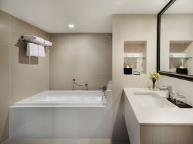 Mercure Bangkok Sukhumvit 11