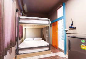 Merge Hostel