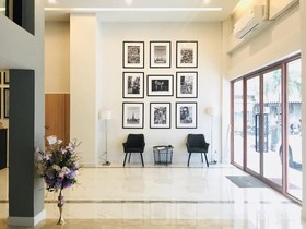 Metro Hotel