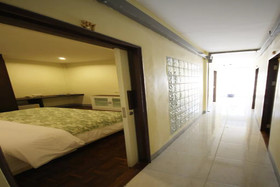 Nine Place BTS Ekamai Hostel