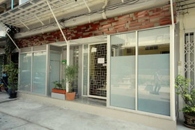 Nine Place BTS Ekamai Hostel