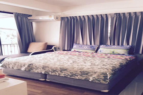 Nine Place BTS Ekamai Hostel