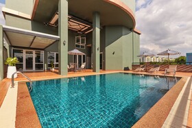 NJoy Prestige Grand Hotel Don Mueang