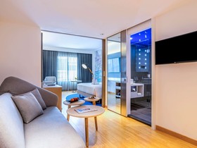 Novotel Bangkok On Siam Square