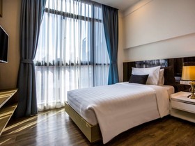Metropolis Suites Bangkok, Tapestry Collection by Hilton