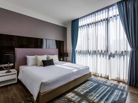 Metropolis Suites Bangkok, Tapestry Collection by Hilton