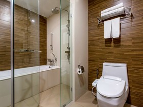 Metropolis Suites Bangkok, Tapestry Collection by Hilton