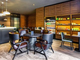 Metropolis Suites Bangkok, Tapestry Collection by Hilton