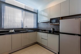 Metropolis Suites Bangkok, Tapestry Collection by Hilton