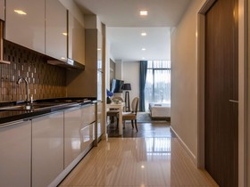 Metropolis Suites Bangkok, Tapestry Collection by Hilton