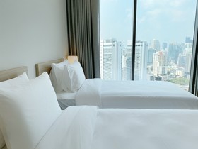 Oakwood Suites Bangkok