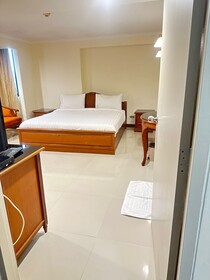 Omni Tower Direct Rooms