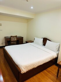 Omni Tower Direct Rooms