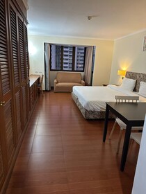 Omni Tower Direct Rooms