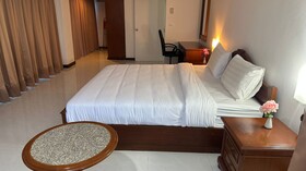 Omni Tower Direct Rooms
