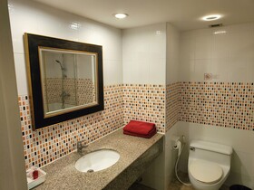Omni Tower Direct Rooms