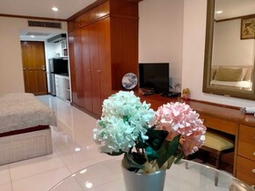 Omni Tower Direct Rooms