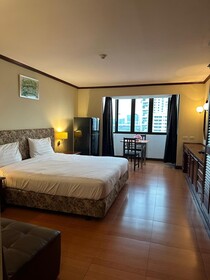 Omni Tower Direct Rooms