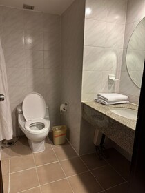 Omni Tower Direct Rooms
