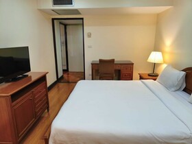 Omni Tower Direct Rooms
