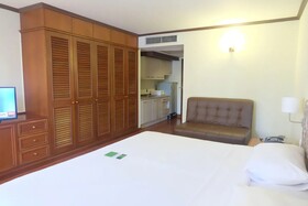 Omni Tower Direct Rooms