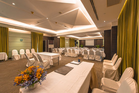 Pantip Suites Sathorn
