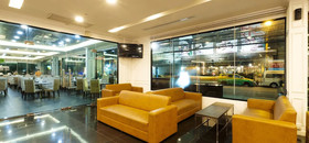 Picnic Hotel Bangkok by ZEN Rooms