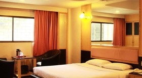 Pradipat Hotel