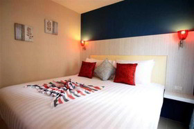 Prom Ratchada Residence & Spa