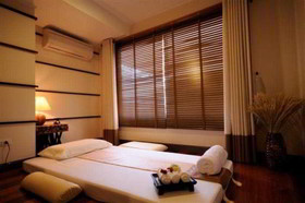 Prom Ratchada Residence & Spa