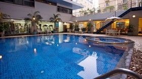 Royal President Suites
