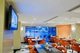Royal President Suites