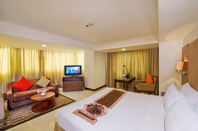 Royal President Suites