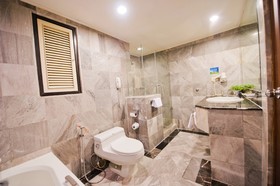 Royal President Suites